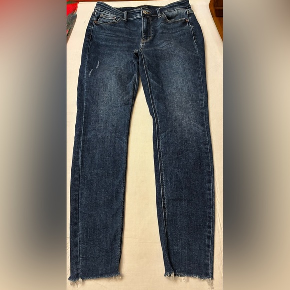 Judy Blue Denim - Judy Blue Women's Dark Wash Skinny Fit Jeans with Raw Hem